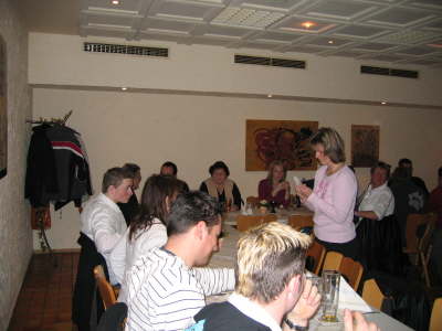 Weihnachtsfeier Tannenzapfen 2007 001