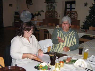 Weihnachtsfeier Tannenzapfen 2007 004